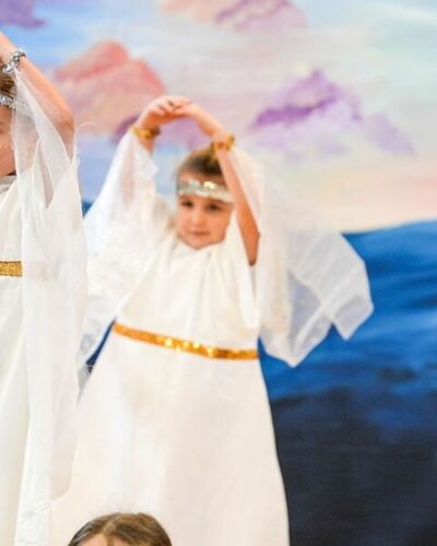 Stroud KS1 Nativity 2022 DTB 98