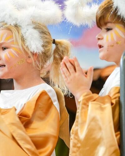 Stroud EY Nativity 2022 DTB 266